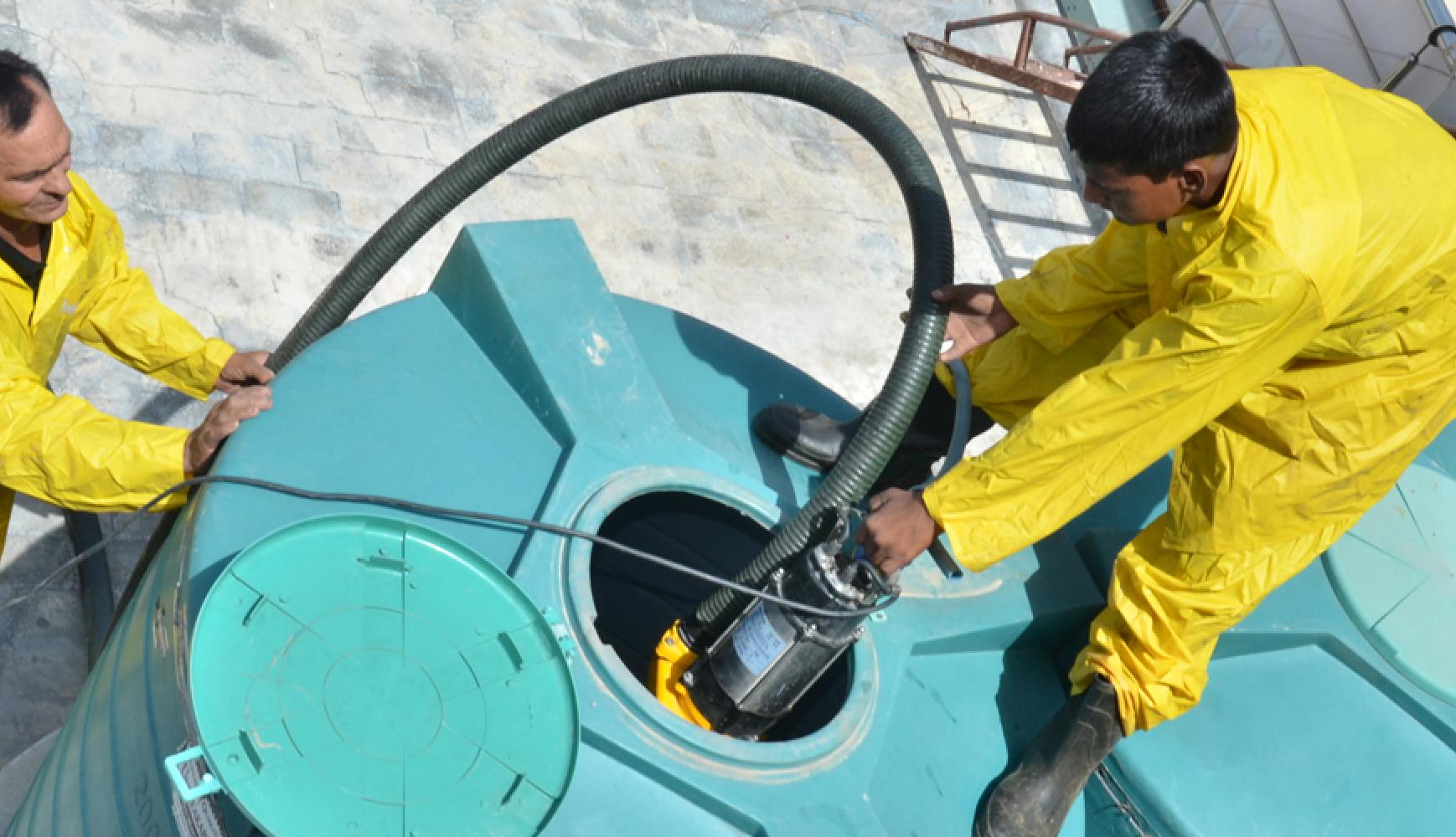 عزل الخزانات من الداخل والخارج